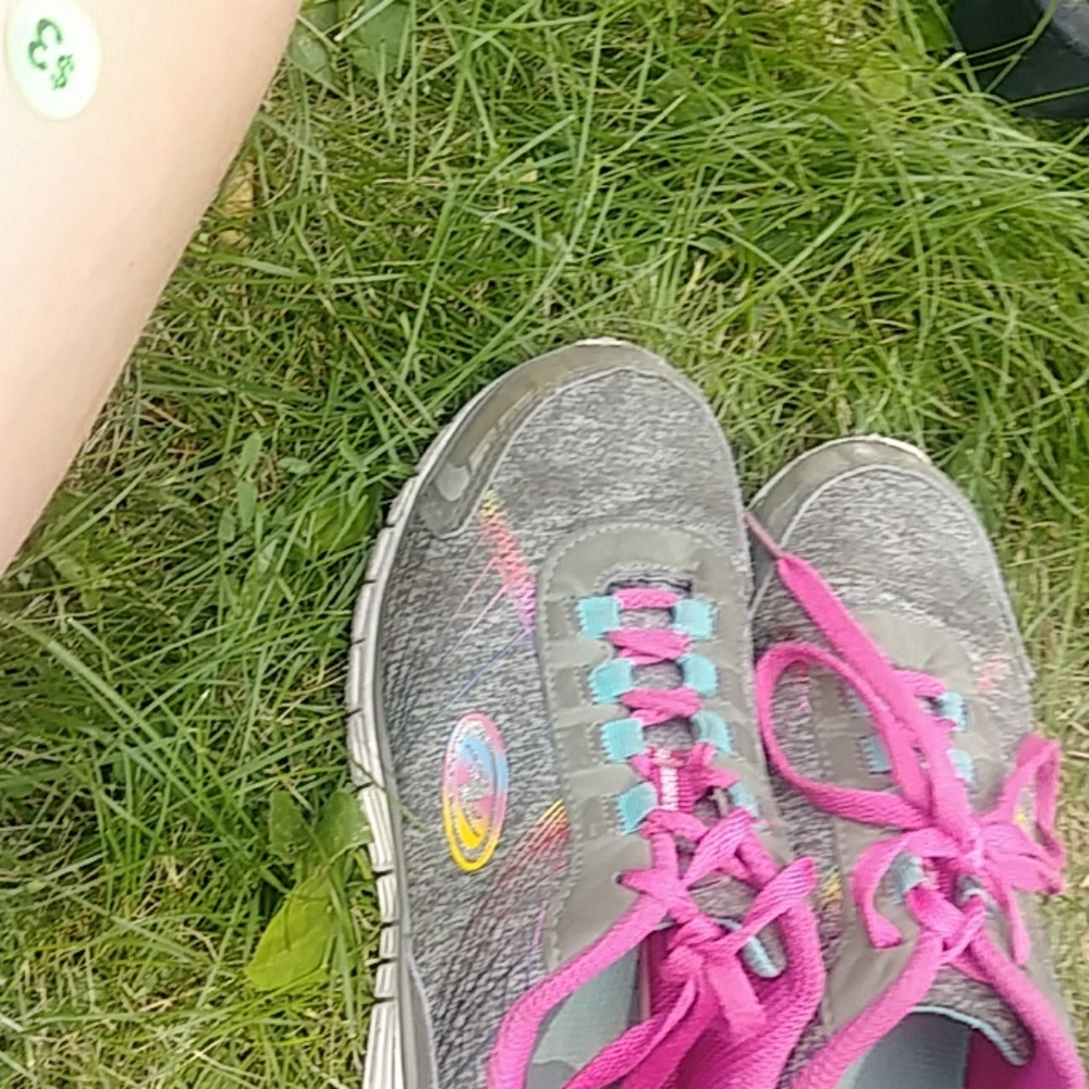 Shoes - Picture 2 of 3